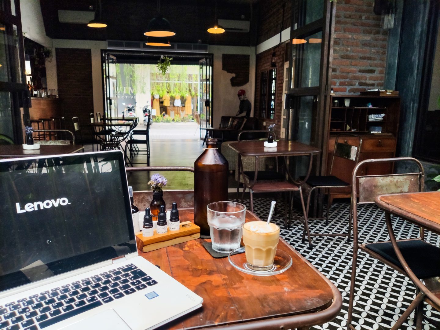 Best cafes to work from in Canggu, Bali - WouldntYouRatherTravel